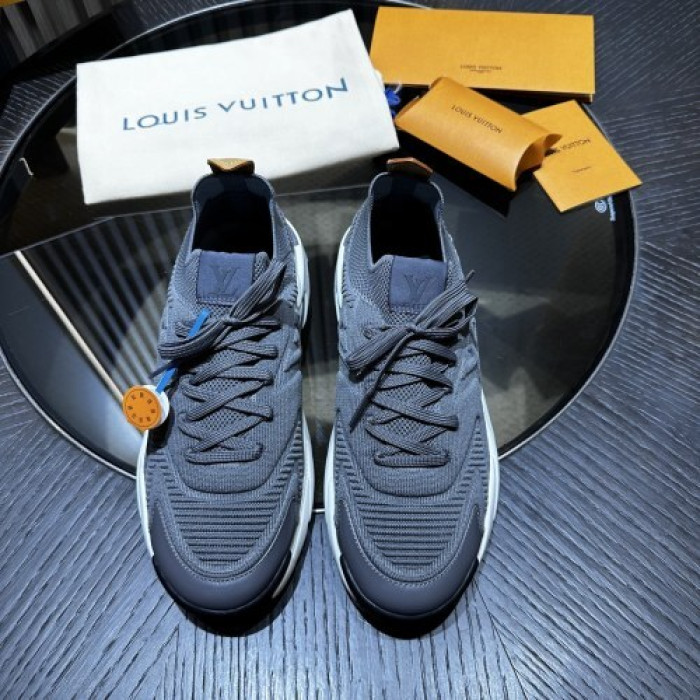 LV SNEAKER Runner Tatic FOR-LV390