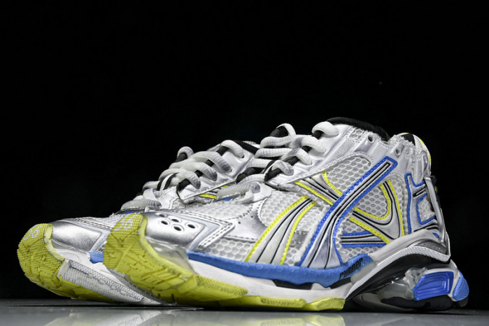 BLCG RUNNER  772774-W3RNY-0213