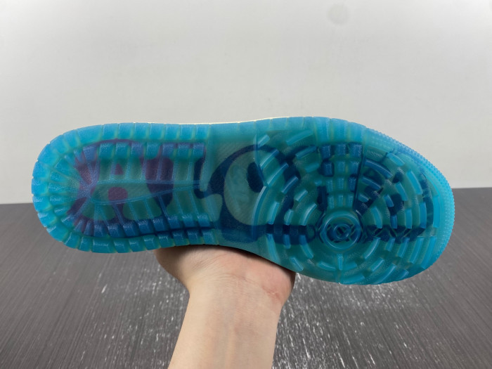 Michelle Wie West xAir Jordan1 High FV3565-100