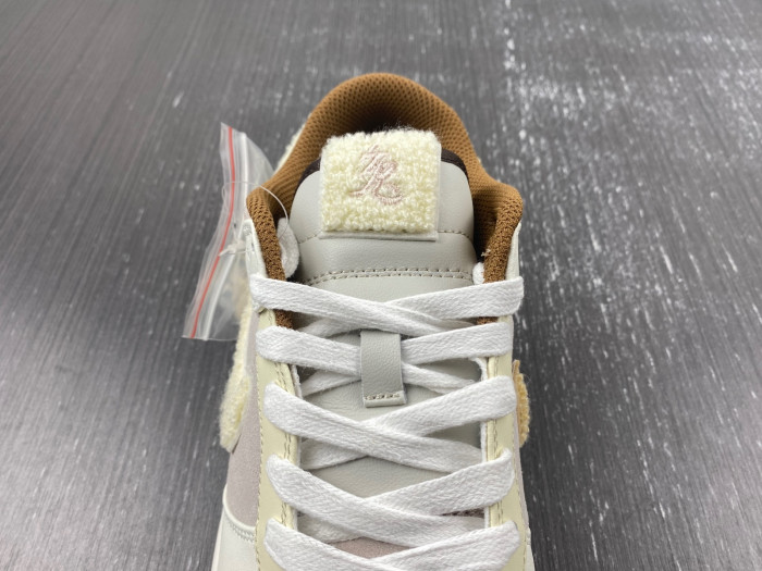 Nike Dunk Low FD4203-211