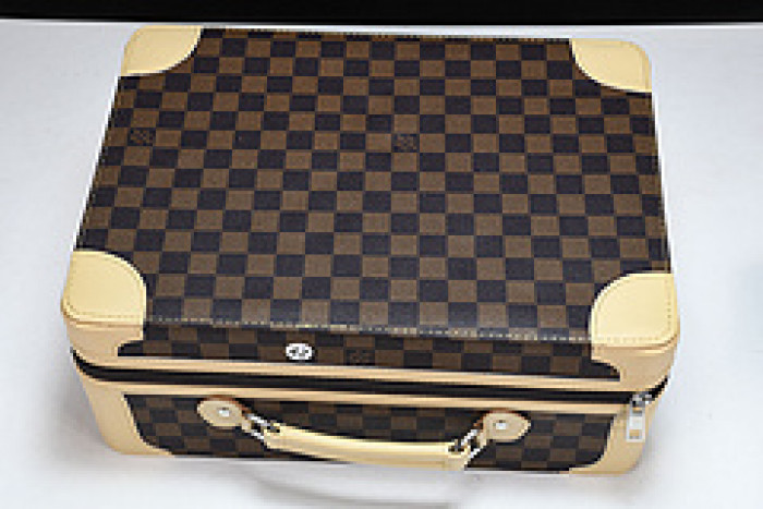 Nike Air Force 1 LV 6A8PYL-001