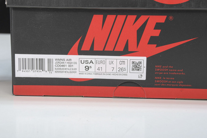 Air Jordan 1 High OG WMNS “Silver Toe” CD0461-001