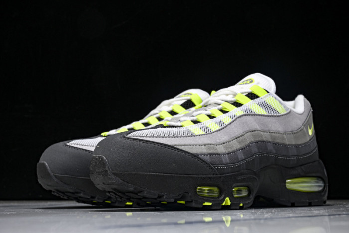 Nike Air Max 95 OG HM4740-001