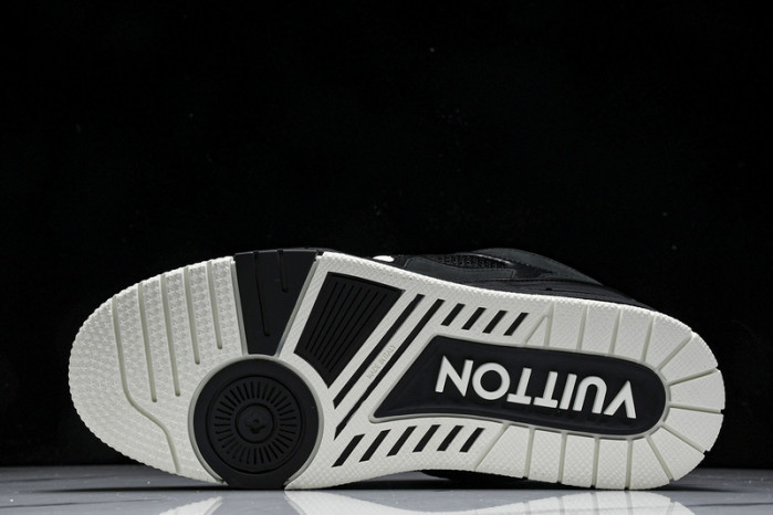 LV SNEAKER LOW  081501