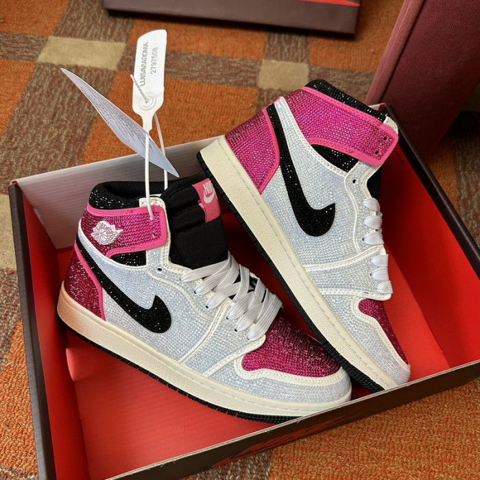 AIR JORDAN 1 RETRO  AJ-06