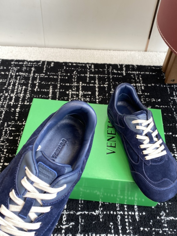 BOTTEGA VENETA SNEAKER