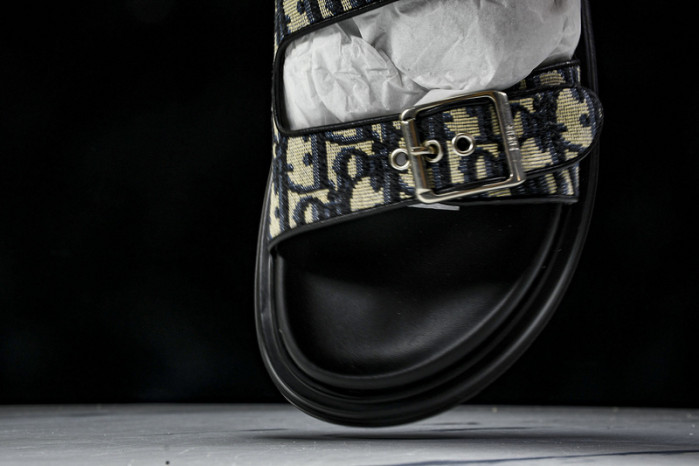 DI*R SLIDE FOR040709