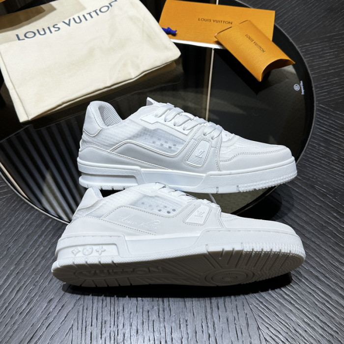 LV SNEAKER TRAINER FOR-LV301