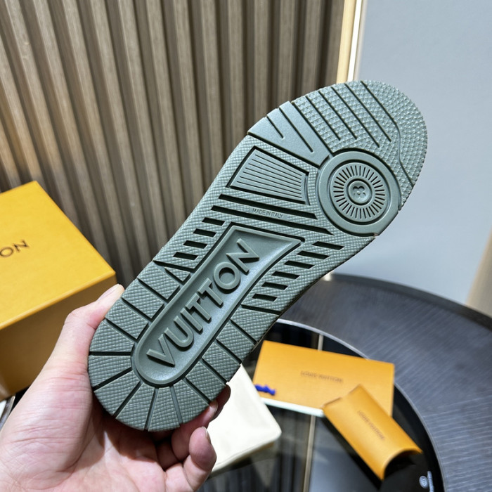 LV SNEAKER TRAINER   FOR-LV303