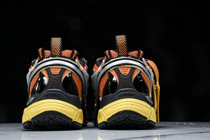 OF C/O  SNEAKER  FOR-041101