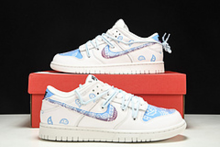 Nike Dunk Low “TRIPLE WHIT‘’ DD1503-109