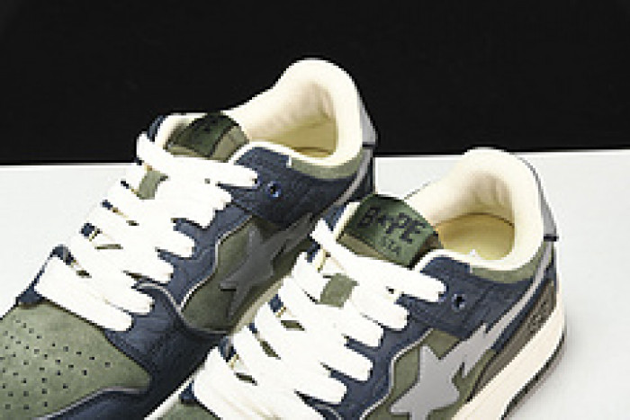 A B*THING APE  YEE-008