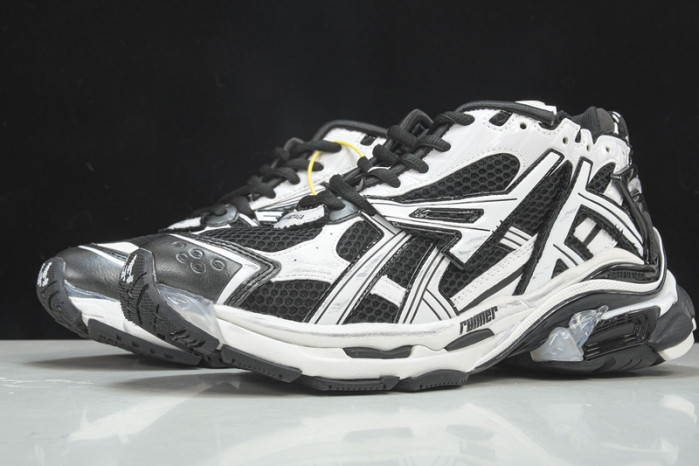 BLCG RUNNER Yeeshoes 22040702