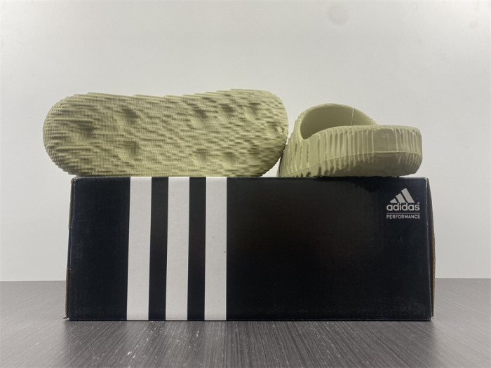 Adidas new colleettion 660210