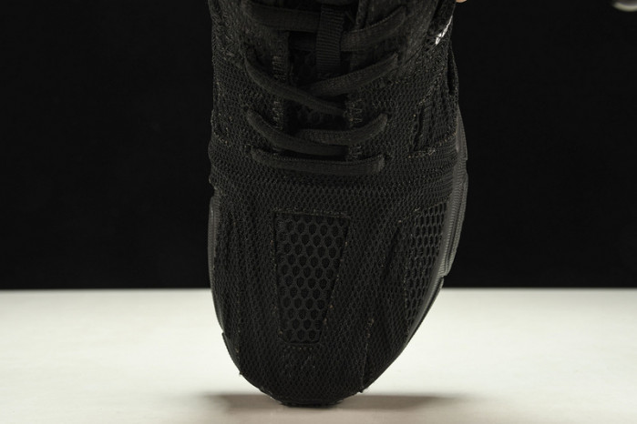 BLCG PHANTOM YEESHOES042801