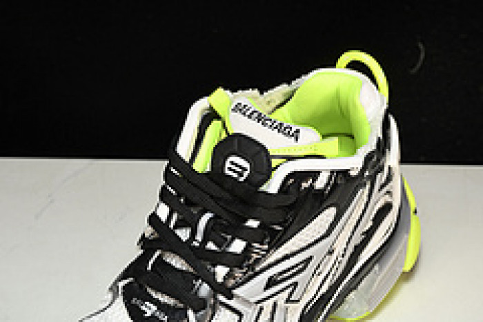 BLCG RUNNER W3RBP-1093