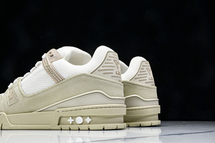 LV SNEAKER TRAINER   FOR-LV320