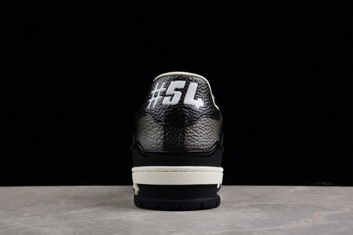 LV SNEAKER LOW YEE-016