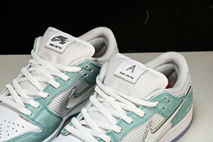 APRIL SKKATEBOARDS x nike SB Dunk Low Turbo Green FD2562-400