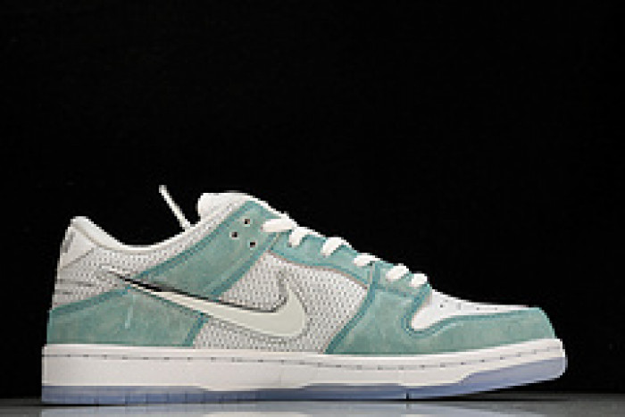 APRIL SKKATEBOARDS x nike SB Dunk Low Turbo Green FD2562-400