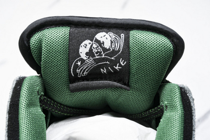 THERE SKATEBOARDS X NIKE SB DUNK LOW HF7743-001