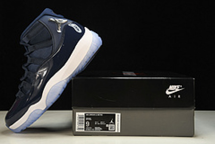 Air Jordan 11 378037-441
