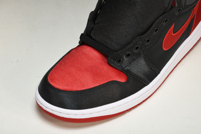 Air Jordan 1 High OG WMNS “Satin Bred” FD4810-061