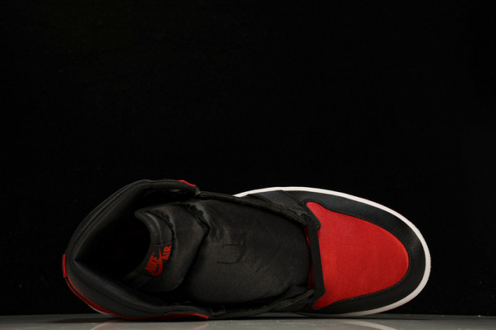 Air Jordan 1 High OG WMNS “Satin Bred” FD4810-061