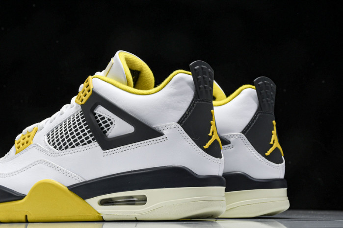 Air Jordan 4 WMNS “VividSulfur”  AQ9129-101