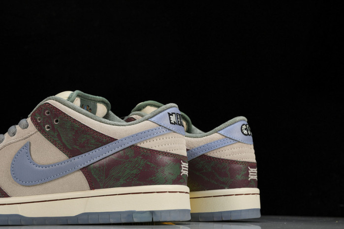 Crenshaw Skate Club x Nike SB Dunk Low FN4193-100