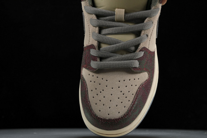 Crenshaw Skate Club x Nike SB Dunk Low FN4193-100