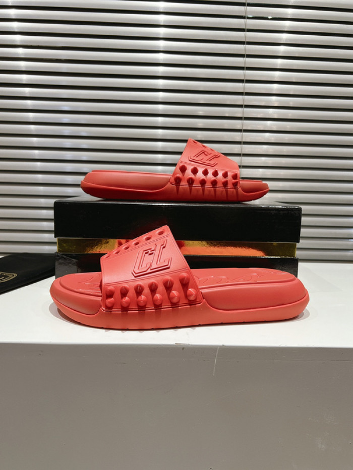 CHRISTIAN L0UBOUTIN SLIDE