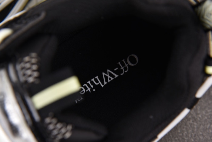 OF C/O SNEAKER FOR-081902