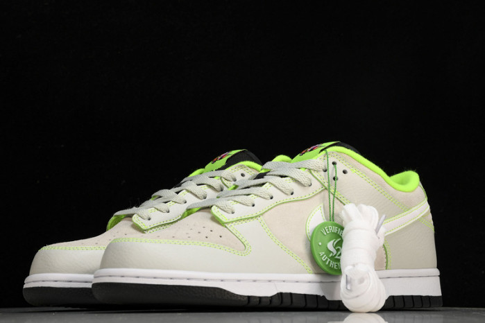 Nike Dunk Low “University of Oregon PE” FQ7260-001
