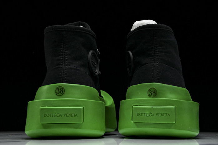 BOTTEGA VENETA  JUMBO SNEAKER