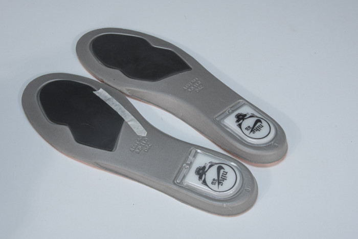 Grateful Dead Nike SB Dunk Low Orange Bear CJ5378-800