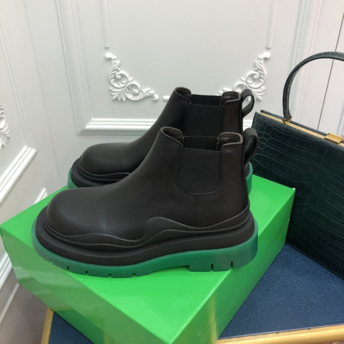 BOTEGA VENETA BOOTS